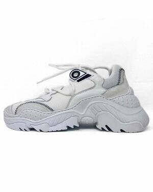 N° 21 Size 10 White Mesh W/ BOX!!! Designer Sneakers